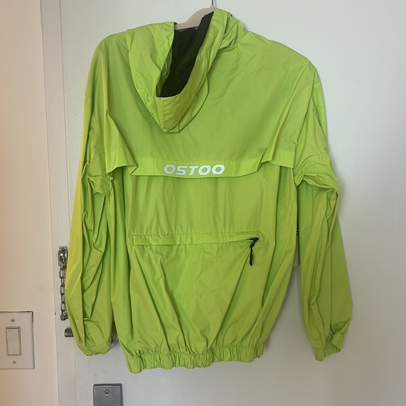 Green athletic jacket - Picture 3 of 4